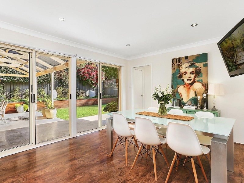 9 Binya Place, Como NSW 2226