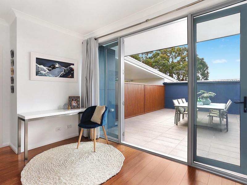 19 Easton Avenue, Sylvania NSW 2224