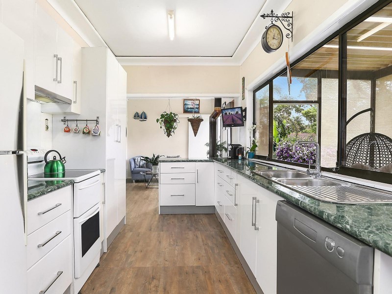 21 Woorak Crescent, Miranda NSW 2228