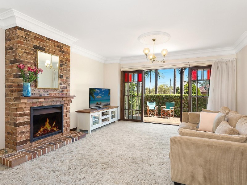 2/26 Holt Road, Taren Point NSW 2229