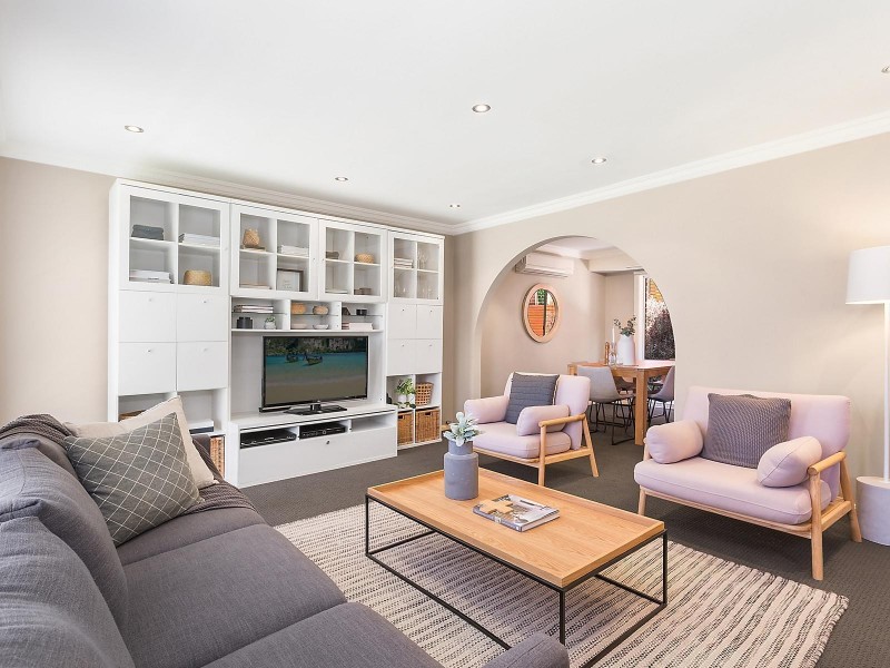 7 Currawang Place, Como NSW 2226