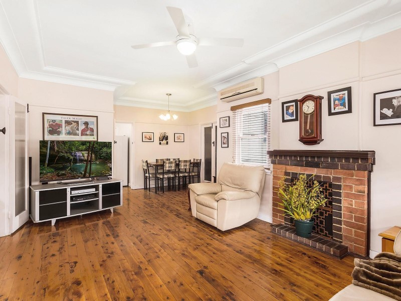 24 Joffre Street, Gymea Bay NSW 2227