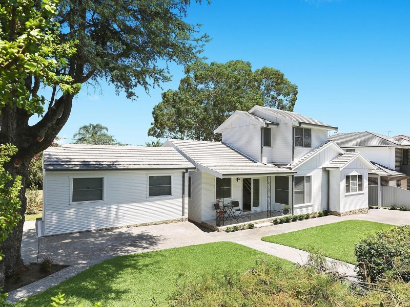 2 Johnston Avenue, Kogarah Bay NSW 2217