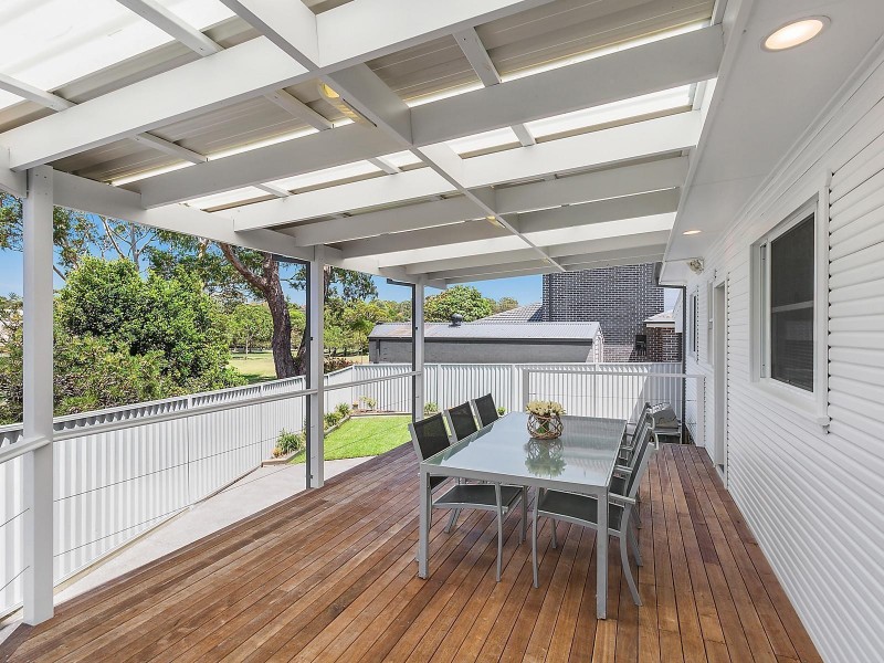 2 Johnston Avenue, Kogarah Bay NSW 2217