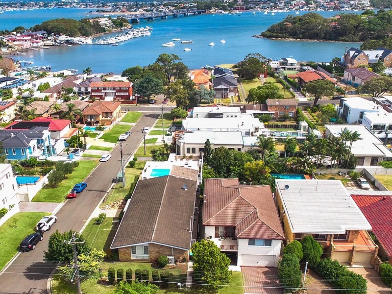 23 Hatfield Street, Blakehurst NSW 2221