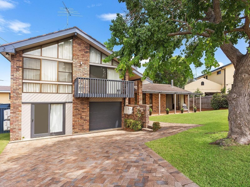 4 Bedford Place, Sylvania NSW 2224