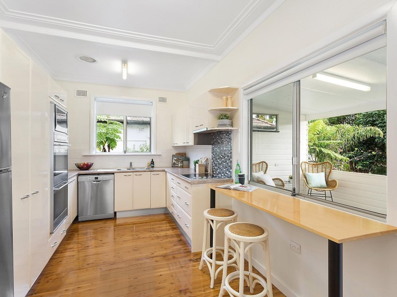 33 Leonay Street, Sutherland NSW 2232