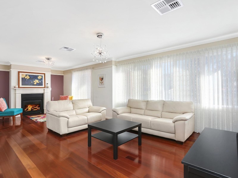 18 Madison Place, Bonnet Bay NSW 2226