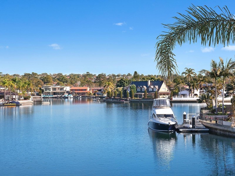 43 Hawkesbury Esplanade, Sylvania Waters NSW 2224