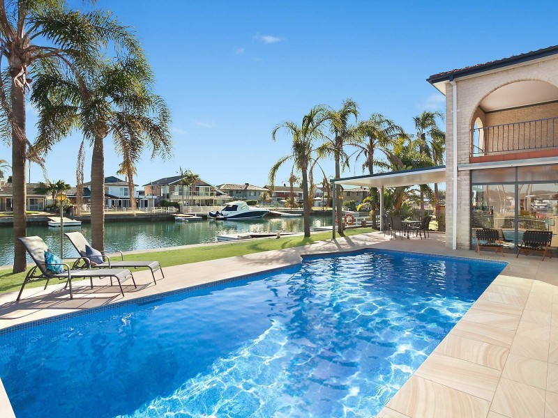 43 Hawkesbury Esplanade, Sylvania Waters NSW 2224