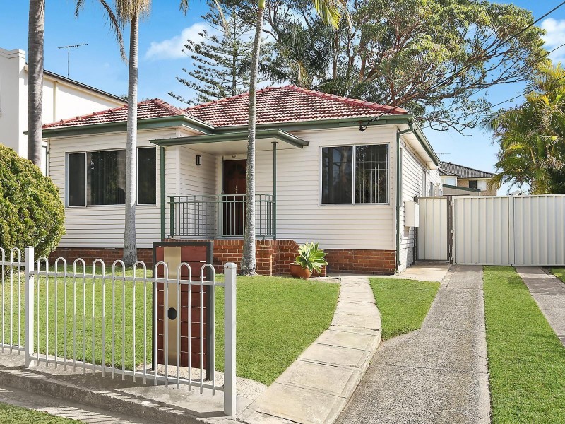 69 Old Taren Point Road, Taren Point NSW 2229