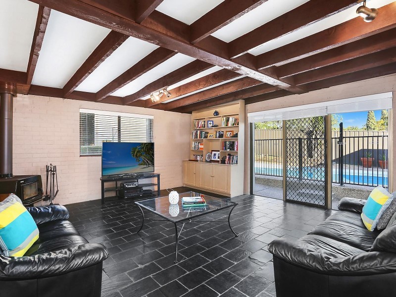 70 Melrose Avenue, Sylvania NSW 2224