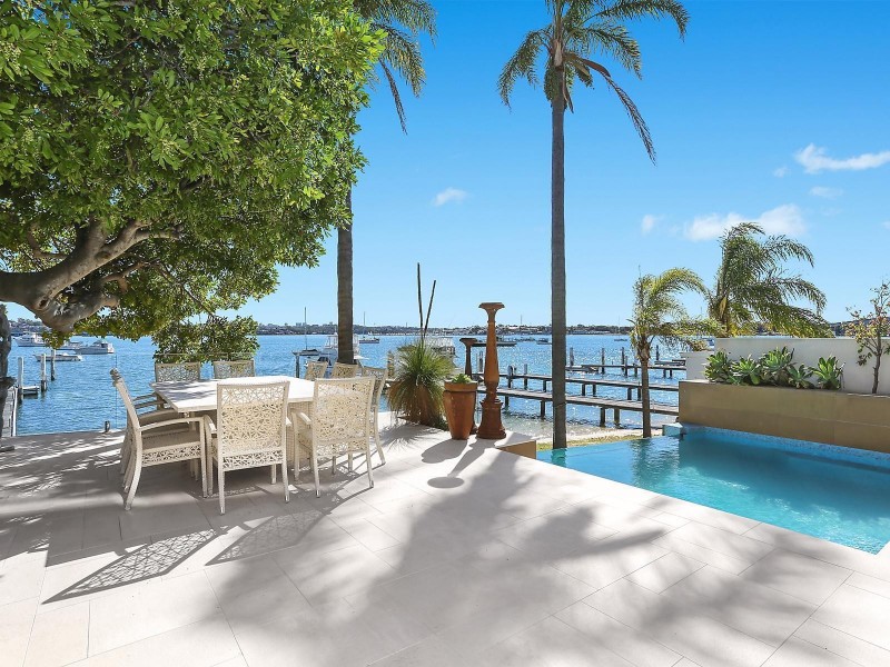 35 Holt Road, Taren Point NSW 2229