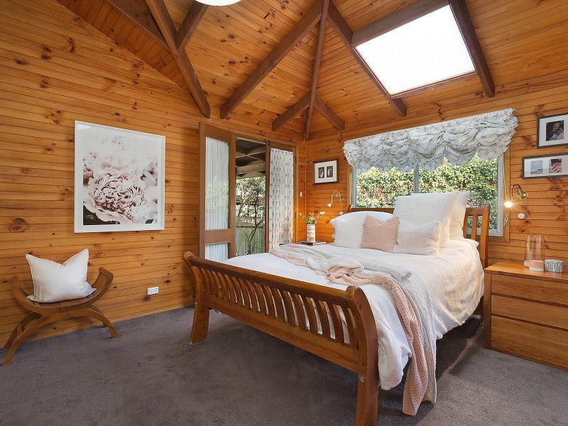 39 Hunter Street, Kirrawee NSW 2232