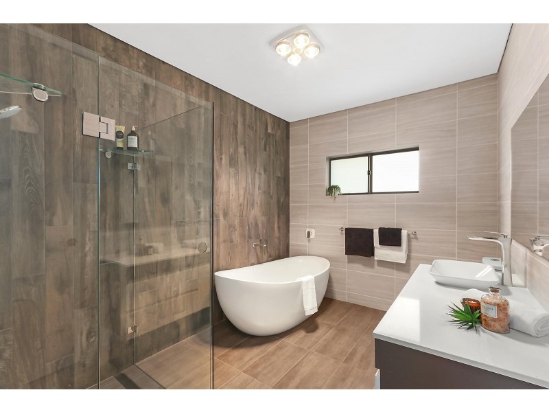 18 Wheeler Street, Carlton NSW 2218