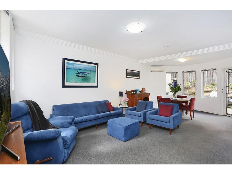 11/2 Mowbray Street, Sylvania NSW 2224