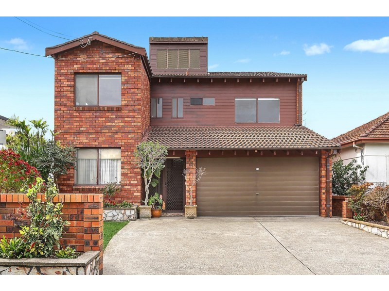 11 Clare Street, Sylvania NSW 2224