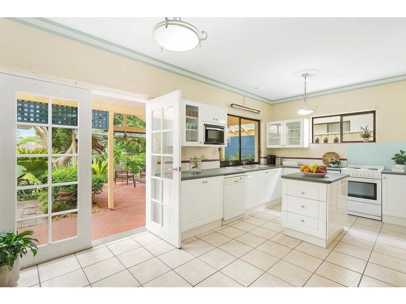 24 Girraween Avenue, Como NSW 2226