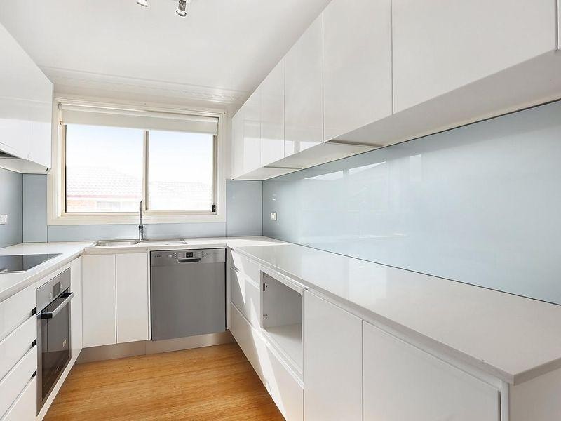 2/305-307 Box Road, Sylvania NSW 2224