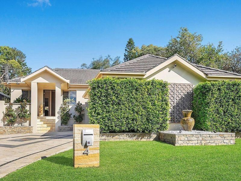 4 Clifford Road, Miranda NSW 2228