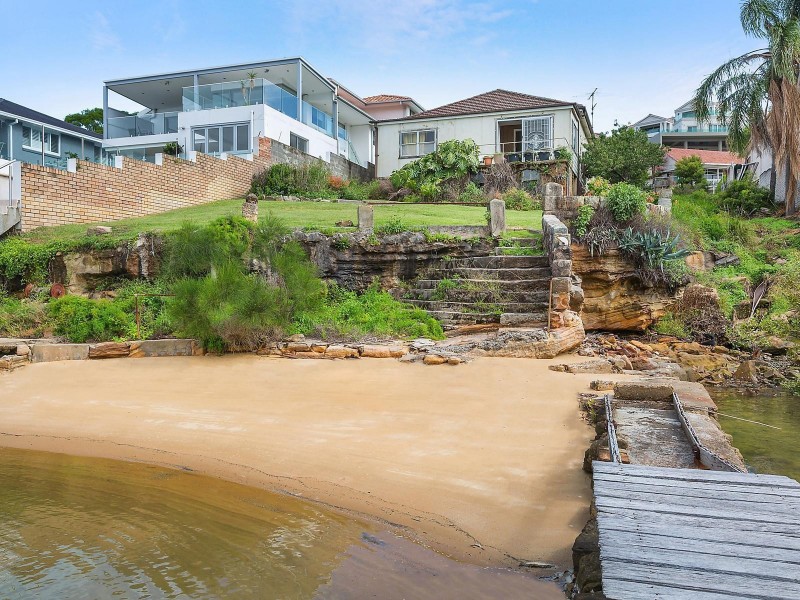 35 Harrow Street, Sylvania NSW 2224