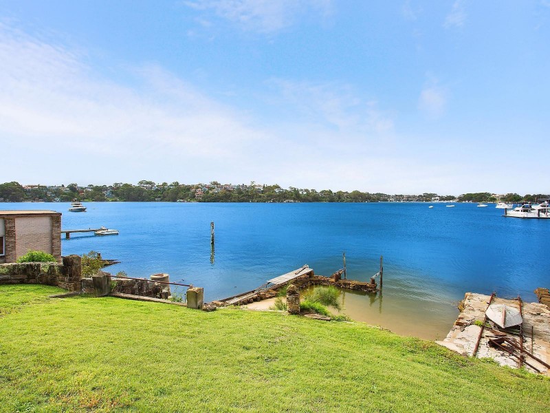 35 Harrow Street, Sylvania NSW 2224