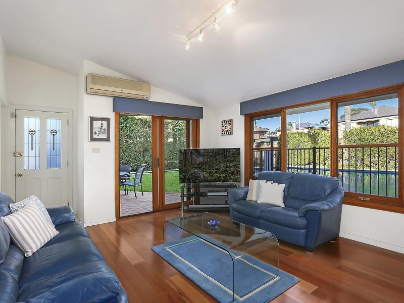 48 Hawkesbury Esplanade, Sylvania Waters NSW 2224