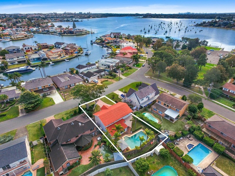48 Hawkesbury Esplanade, Sylvania Waters NSW 2224