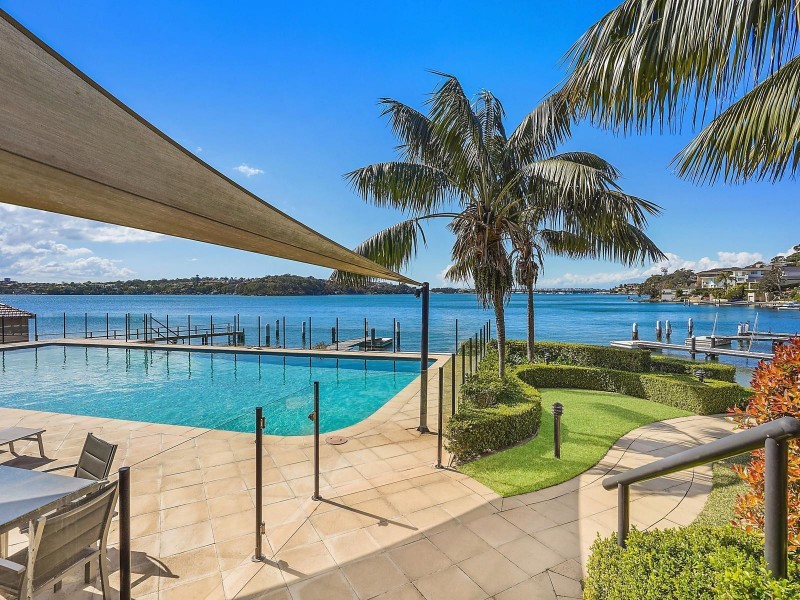 132 Kangaroo Point Road, Kangaroo Point NSW 2224