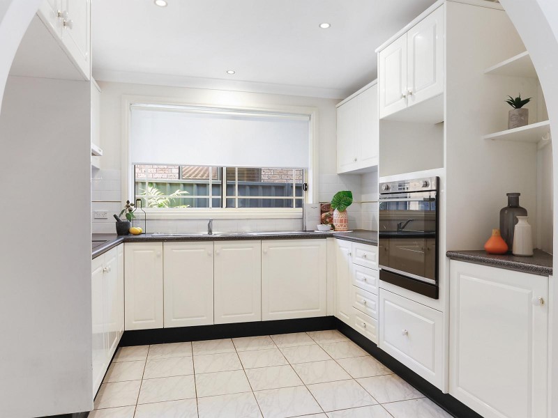 2/180 National Avenue, Loftus NSW 2232