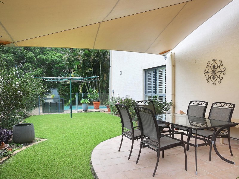 38 Leichhardt Crescent, Sylvania NSW 2224