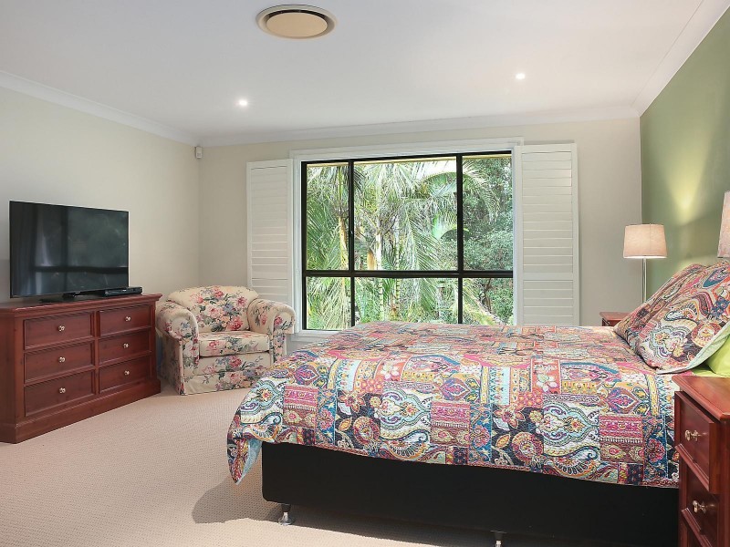 38 Leichhardt Crescent, Sylvania NSW 2224