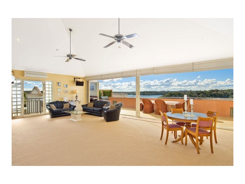 15 Murralin Lane, Sylvania NSW 2224