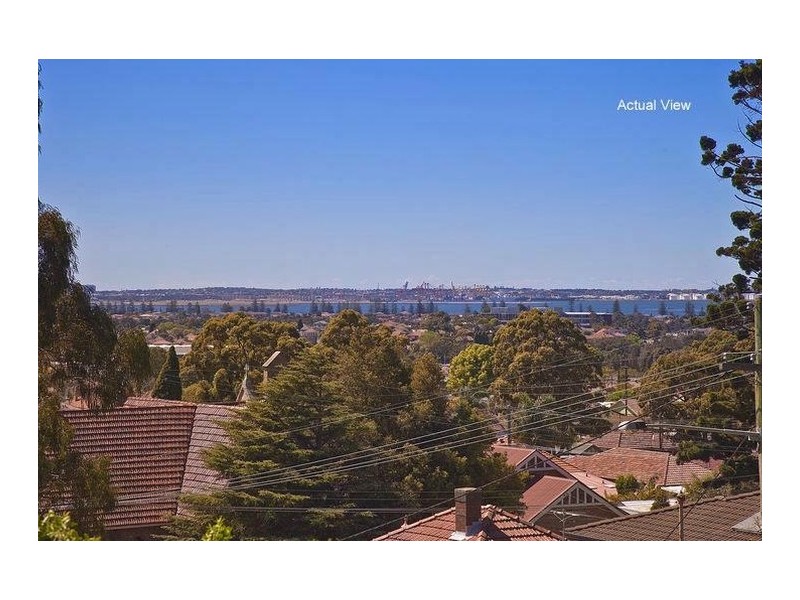 9  Waterview Street, Carlton NSW 2218