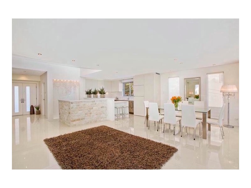 15 Yeran Street, Sylvania NSW 2224