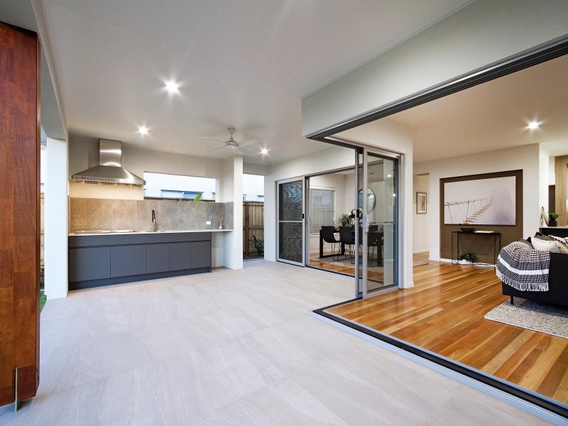 20 Berry Terrace, Caloundra West QLD 4551