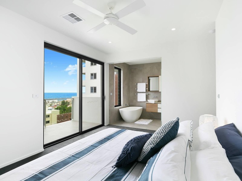 Unit 1/27 Maltman Street South, Kings Beach QLD 4551