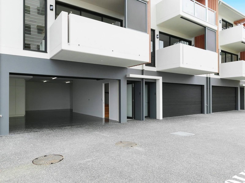 Unit 1/27 Maltman Street South, Kings Beach QLD 4551