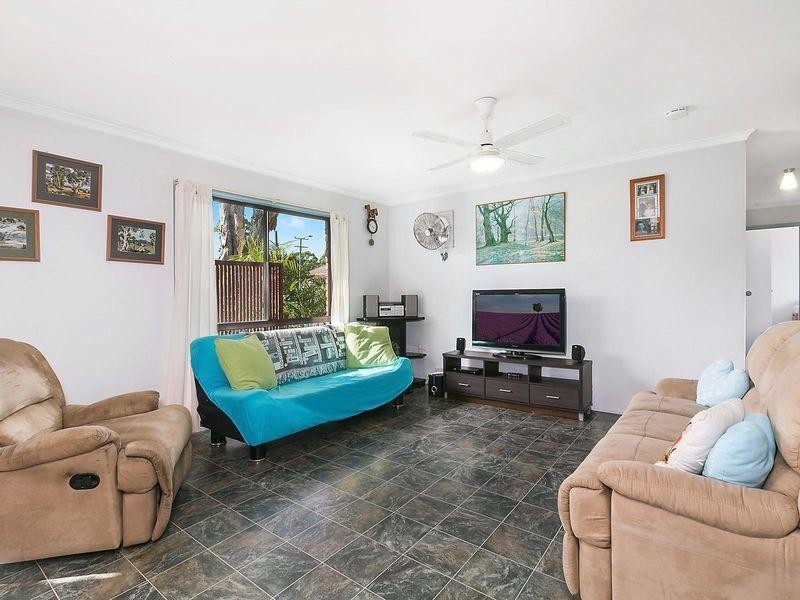 1 Doolooma Street, Mountain Creek QLD 4557