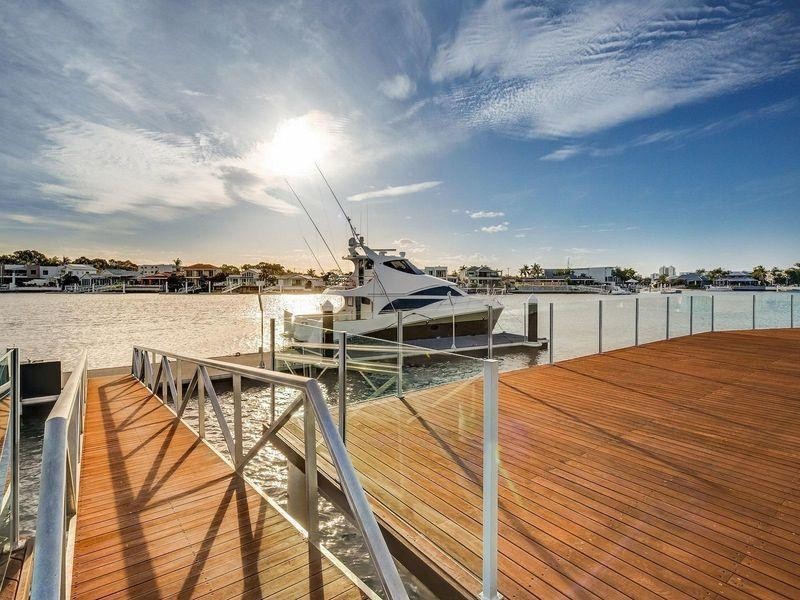 12 Mooloolah Island, Minyama QLD 4575