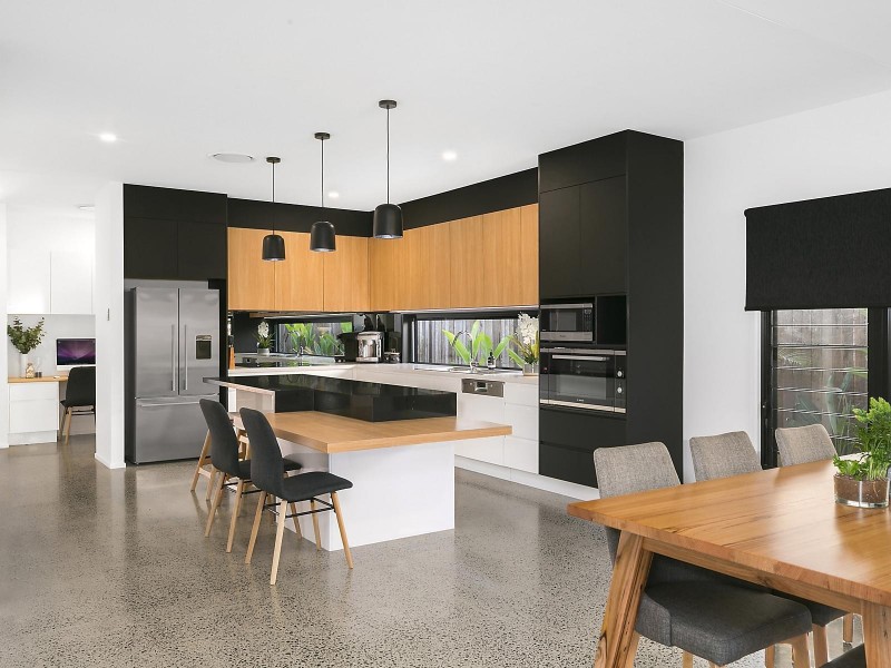 15 Palm Avenue, Coolum Beach QLD 4573