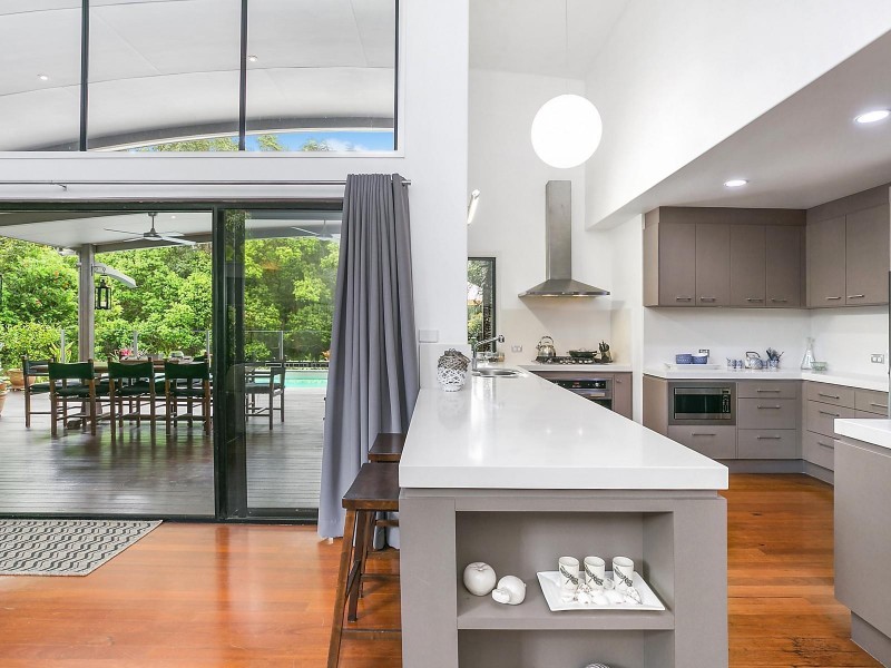 8 Pirianda Grove, Mons QLD 4556