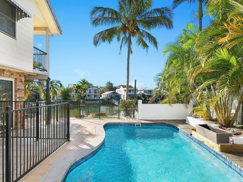 74 Amarina Avenue, Mooloolaba QLD 4557