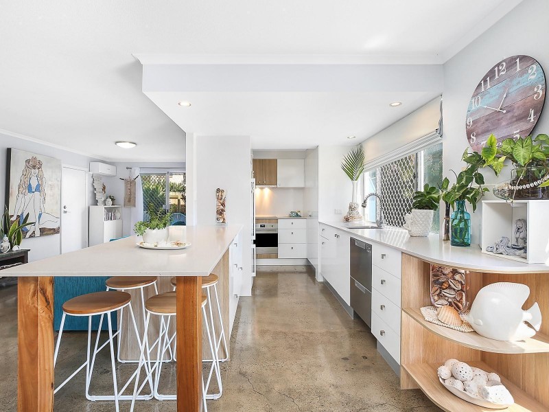 6/17 Perry Street, Coolum Beach QLD 4573