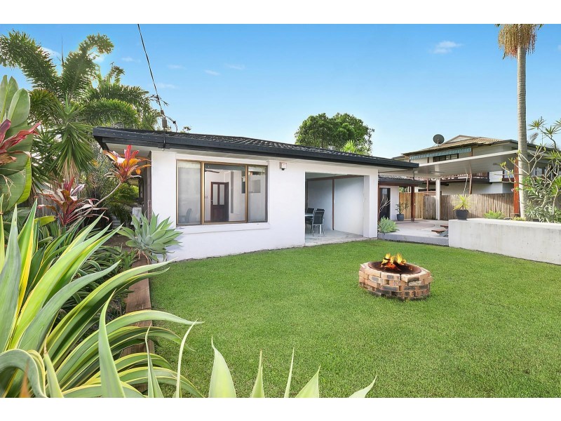 8 Jalumba Street, Maroochydore QLD 4558