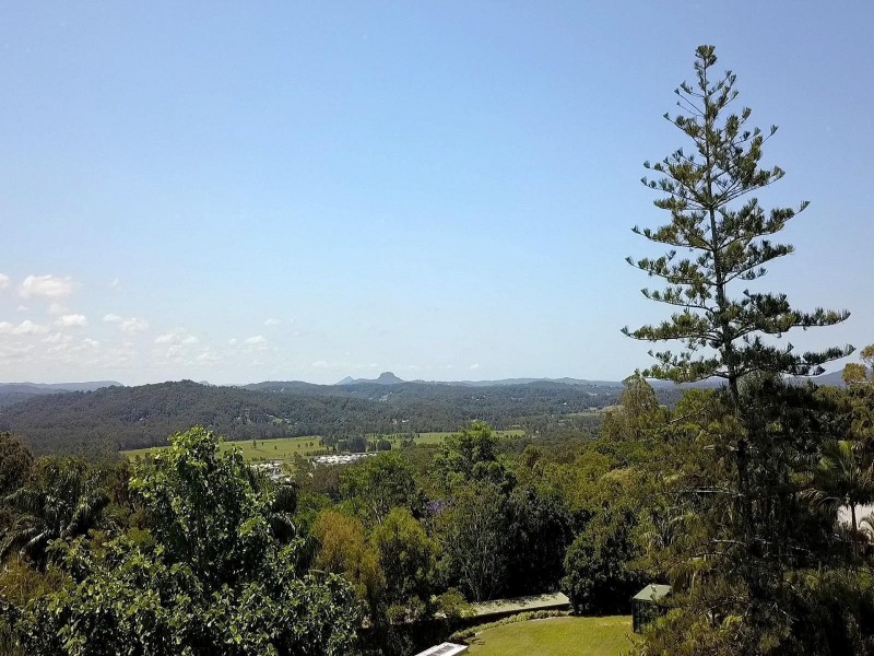 13 Mons School Road, Mons QLD 4556