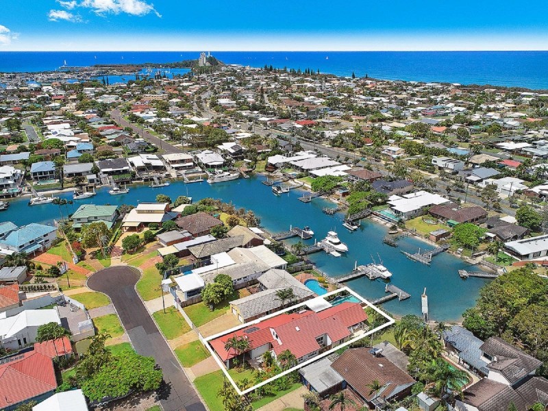 13 Aroona Avenue, Buddina QLD 4575