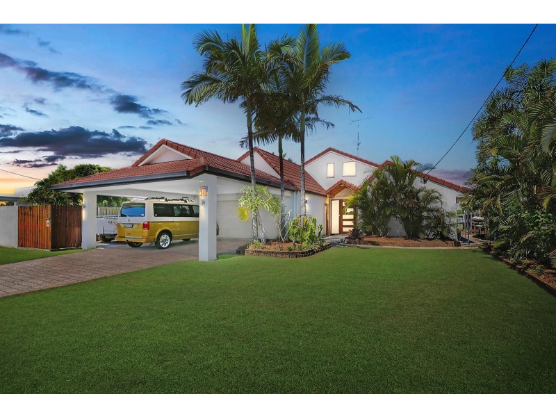 13 Aroona Avenue, Buddina QLD 4575