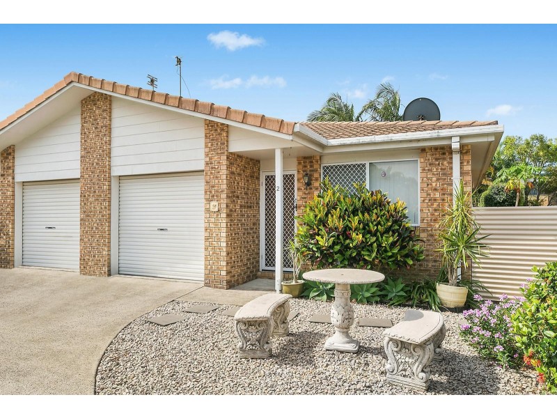 2/130 Broadwater Avenue, Maroochydore QLD 4558