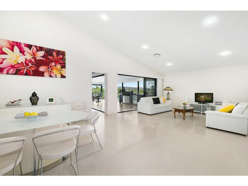 12 Longview Place, Woombye QLD 4559